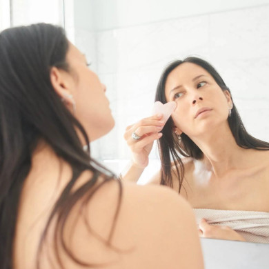 Gua Sha visage en quartz rose