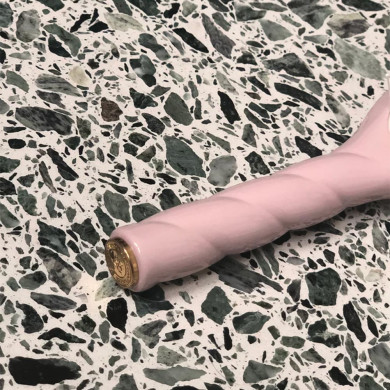 N.04 LA MIRACLE Démêlante & Massante - Rose