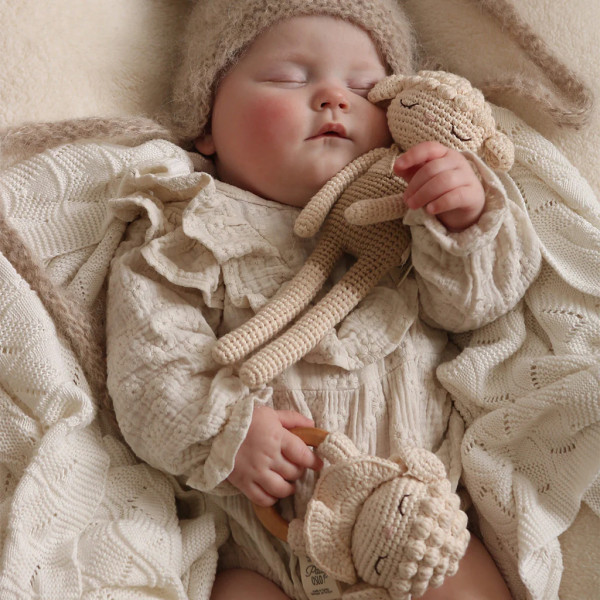 Lamb the Teething Ring ecru with bell