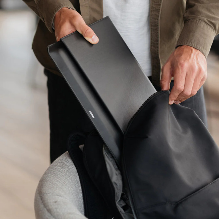 Hybrid Laptop Sleeve noir 16 pouces - Orbitkey Hybrid Laptop Sleeve noir 16 pouces - Orbitkey