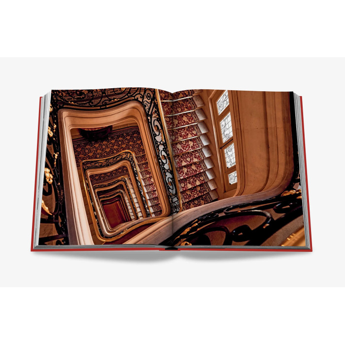 Plaza Athénée - Assouline