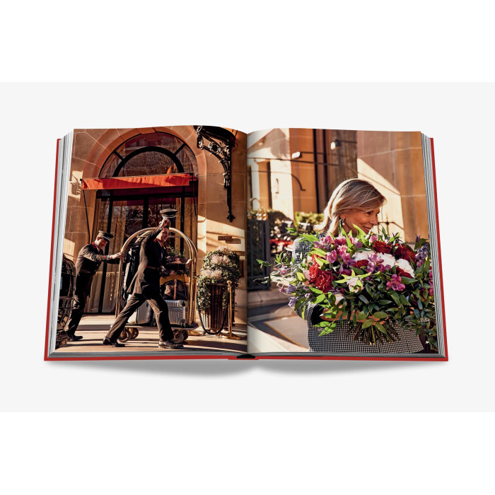 Plaza Athénée - Assouline