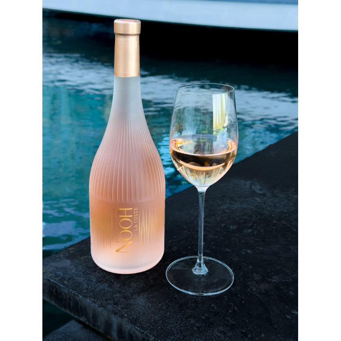 NOOH by Château La Coste - Rosé BIO sans alcool - Provence - 75 cl NOOH by Château La Coste - Rosé BIO sans alcool - Provence - 75 cl