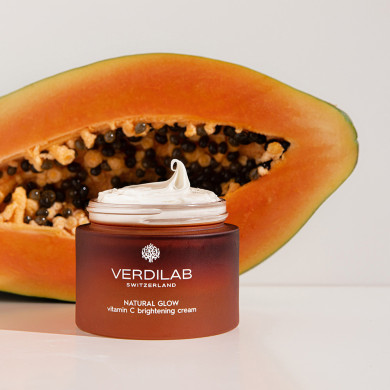 NATURAL GLOW vitamin C brightening cream