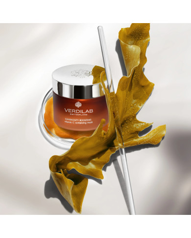 LUMINOSITY BOOSTING vitamin C revitalizing mask LUMINOSITY BOOSTING vitamin C revitalizing mask
