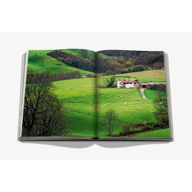 Biarritz Basque - Assouline Biarritz Basque - Assouline