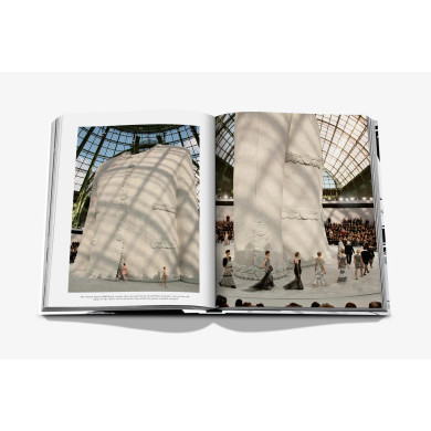 Chanel : the legend of an icon - Assouline Chanel : the legend of an icon - Assouline