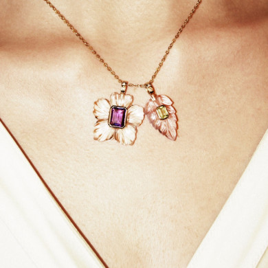 Rock Crystal and Amethyst Flower Pendant Rock Crystal and Amethyst Flower Pendant