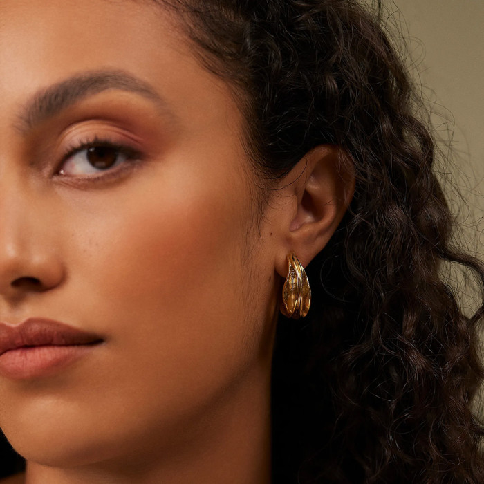 Boucles d'oreilles grandes créoles Iris