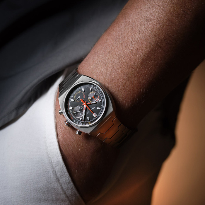 Allure Chronographe Méca-Quartz Allure Chronographe Méca-Quartz