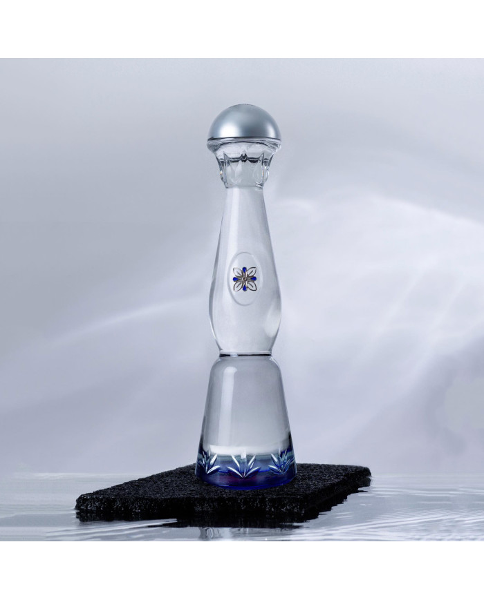 tequila-plata-clase-azul-