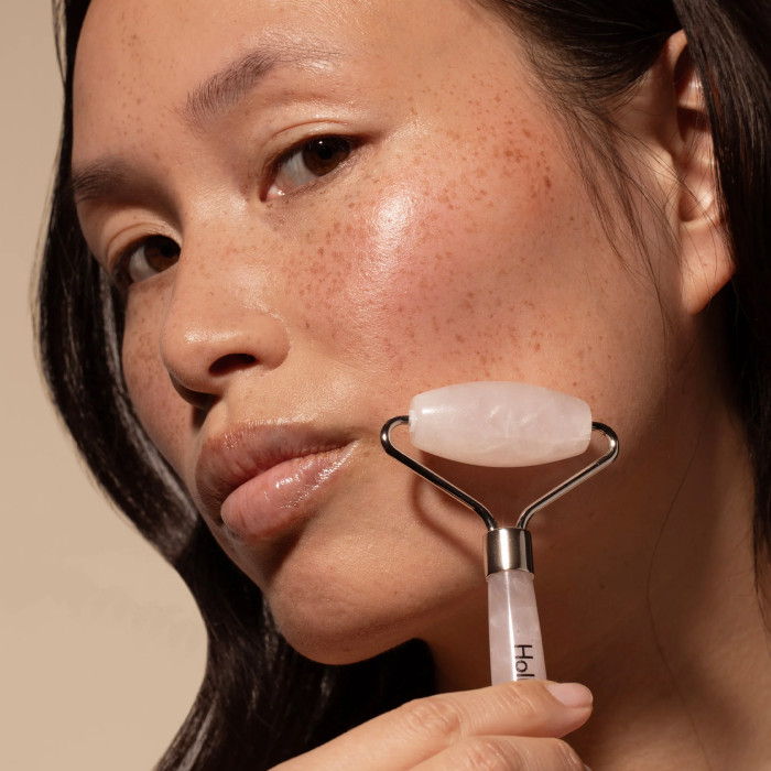 Pink quartz Face DuoRoller