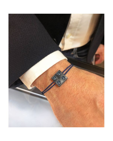 Bracelet Pure Icon 4 plots Or 750 & diamants noirs