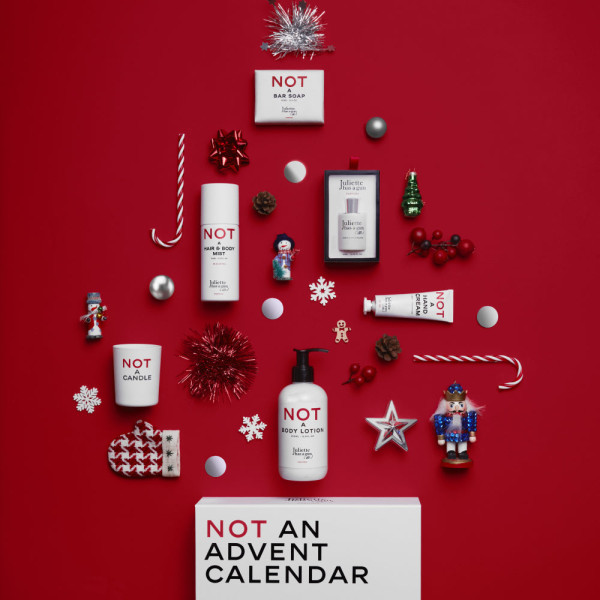 Not an Advent Calendar - Juliette has a gun