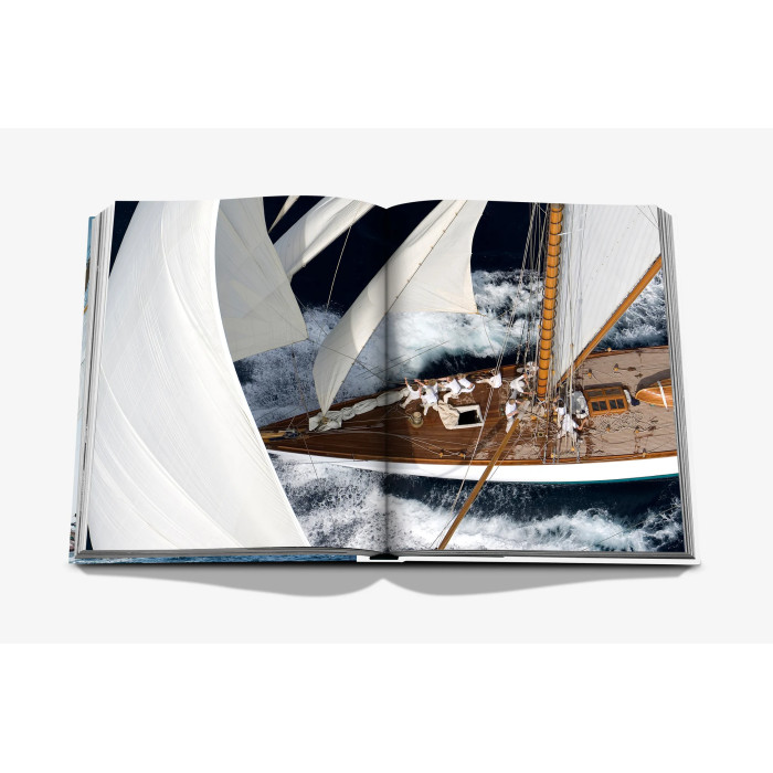 Saint-Tropez Yachting - Assouline Saint-Tropez Yachting - Assouline