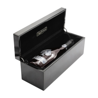 Champagne Armand De Brignac Blanc de Noirs Assemblage n°4 Champagne Armand De Brignac Blanc de Noirs Assemblage n°4