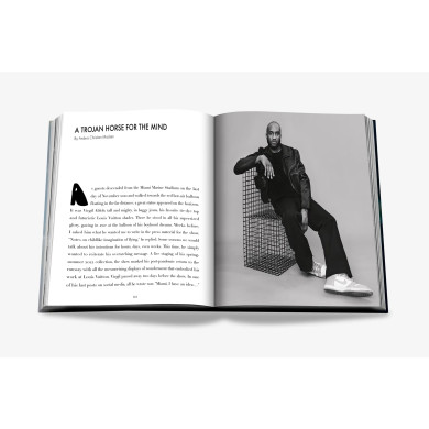 Louis Vuitton: Virgil Abloh (Classic Balloon Cover) - Assouline Louis Vuitton: Virgil Abloh (Classic Balloon Cover) - Assouline