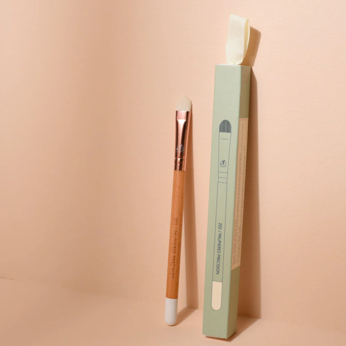 Pinceau à paupières précision