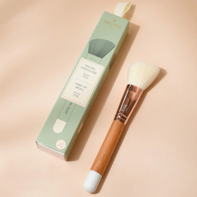 Pinceau blush biseauté