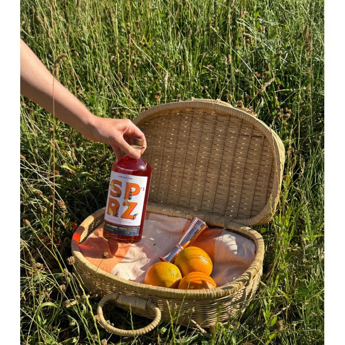 SPRZ n°1 ceci n'est pas un spritz 70cl SPRZ n°1 ceci n'est pas un spritz 70cl
