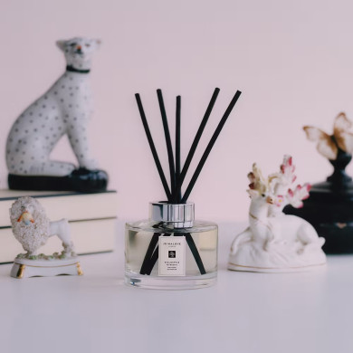 English Pear & Freesia Diffuser - 165ml