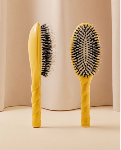 N.02 The Care & Detangling HairBrush The Essential Saffron Yellow