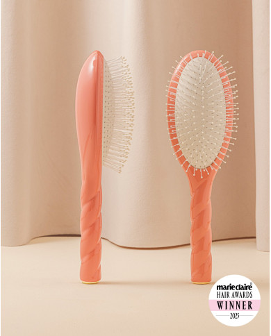 N.04 The Massaging Detangling HairBrush The Miracle Coral