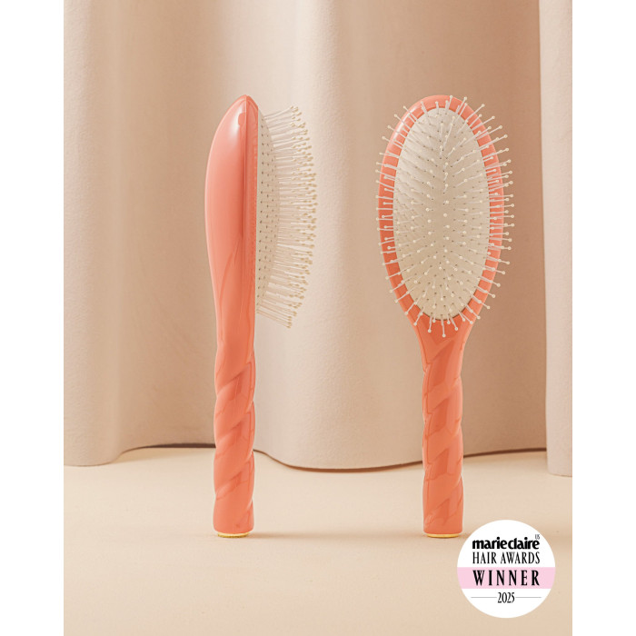 N.04 La Brosse Démêlante & Massante La Miracle Corail