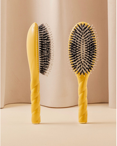 N.03 The Gentle Scalp Care HairBrush The Essential Softness Saffron Yellow