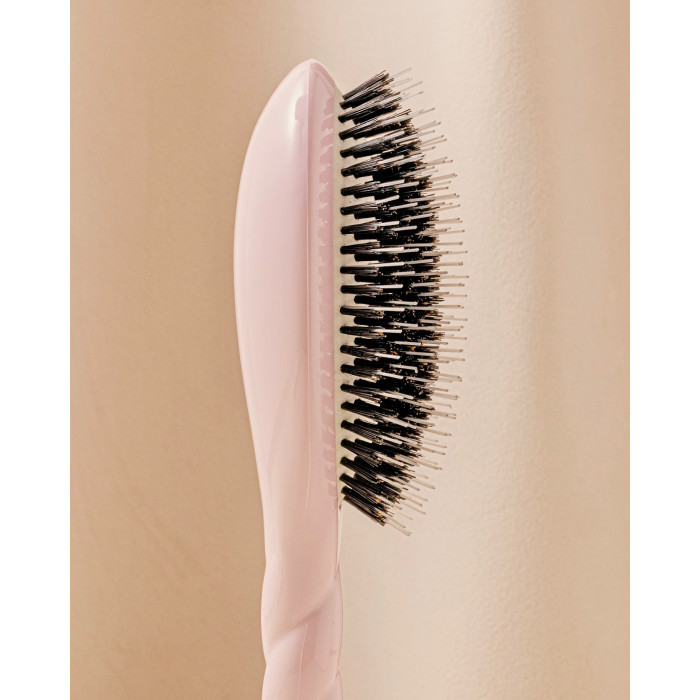 N.02 The Care & Detangling HairBrush The Essential Pink