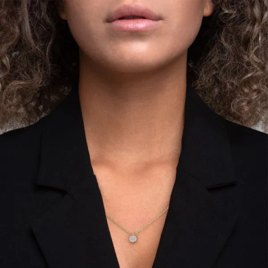 Collier en or jaune avec diamants