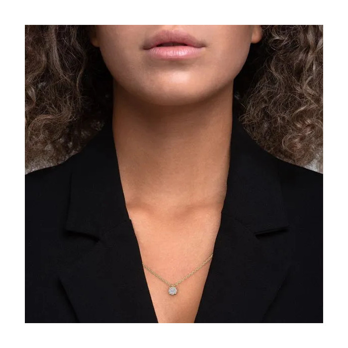 Collier en or jaune avec diamants