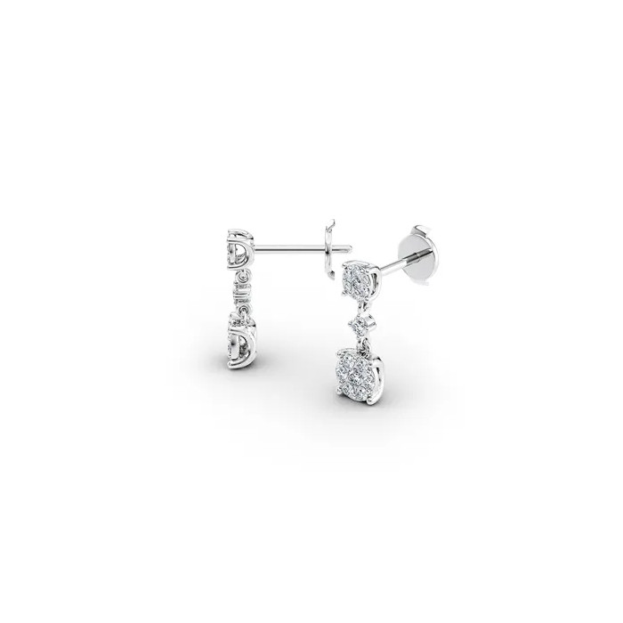 Boucles d'oreilles en or blanc avec diamants