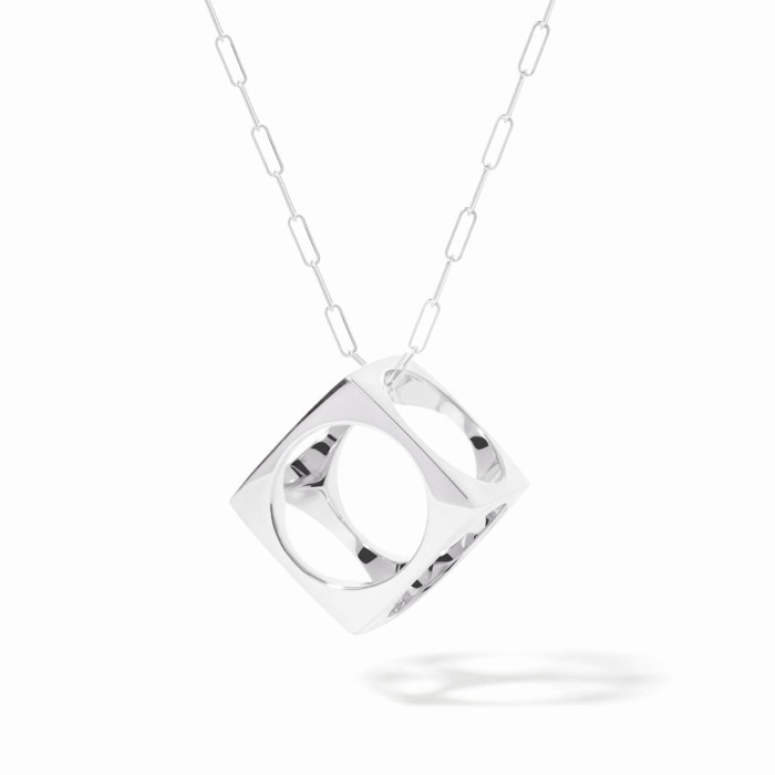 Pendentif sur chaîne Le Pavé grand modèle argent