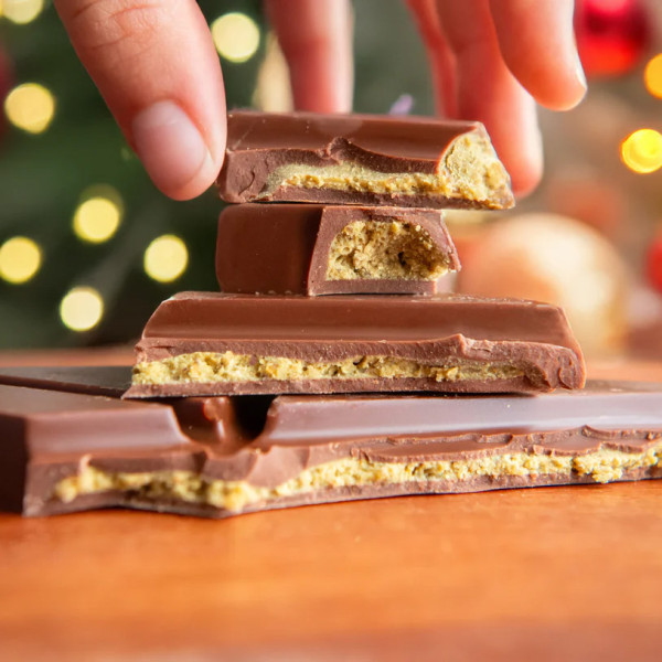 Étoile "Dubaï Style" - Chocolat lait 50% cacao cœur pistache & riz torréfié