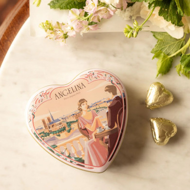 Box of praline chocolates 78g