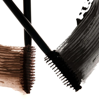 Le mascara volume noir profond - Aime