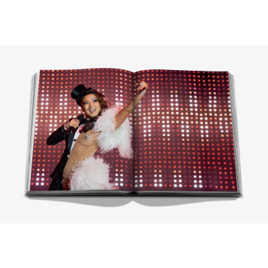 Emily in Paris: The Fashion Guide - Assouline