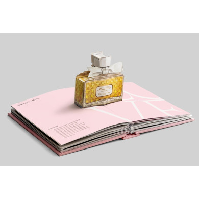 Fashion Unfolded: Pop-Up Dior