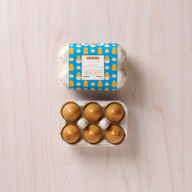 Boite 6 mini oeufs pralinés blanc pécan