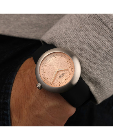 Duopod Gold Dots 003 "2025" - Ikepod