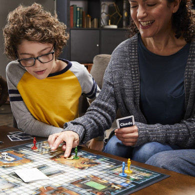 Jeu classique Hasbro Gaming Cluedo