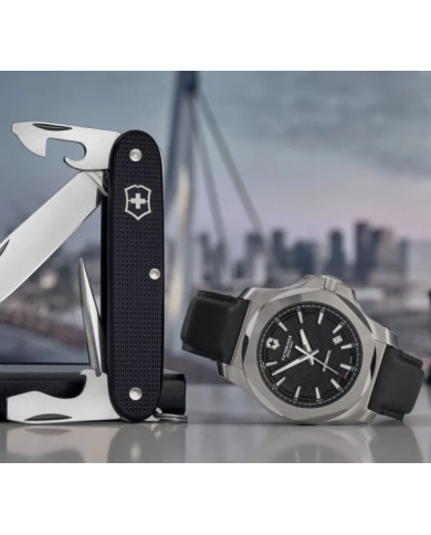 Montre Inox Mechanical bracelet cuir noir - coffret avec couteau - Victorinox