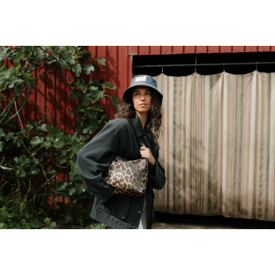 Leopa Coated Ginni Medi Bag - BECKSÖNDERGAARD
