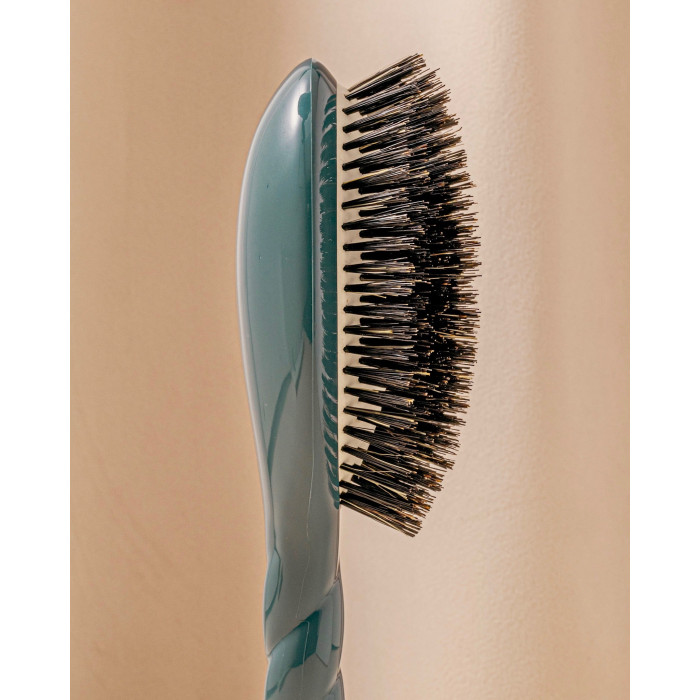 N.01 La Brosse Brillance & Soin l'Universelle Bleu Encre - La Bonne Brosse