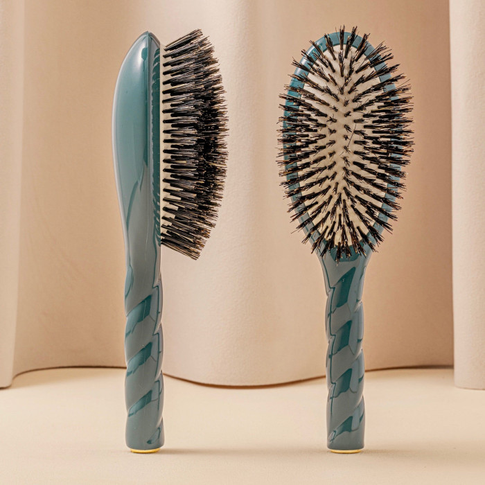 N.01 La Brosse Brillance & Soin l'Universelle Bleu Encre - La Bonne Brosse