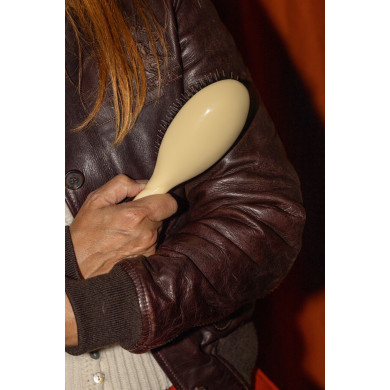 N.03 La Brosse Cuir Chevelu Sensible l'Indispensable Douceur Ivoire Cair - La Bonne Brosse