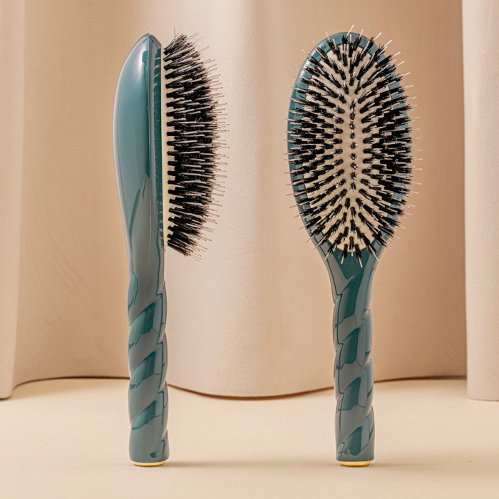N.02 La Brosse Démêlante & Soin l'Indispensable Bleu Encre