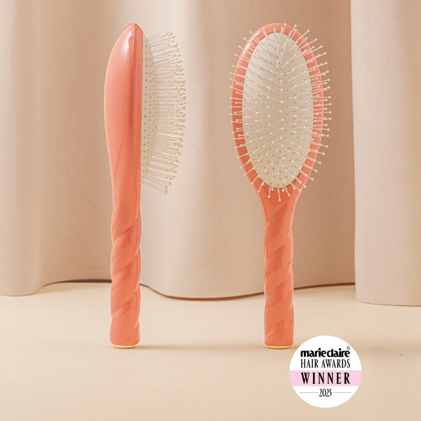 N.04 La Brosse Démêlante & Massante La Miracle Corail