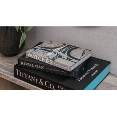 Watches: A Guide by Hodinkee - Assouline